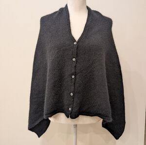 Noble Wilde Merino Wool Blend Poncho